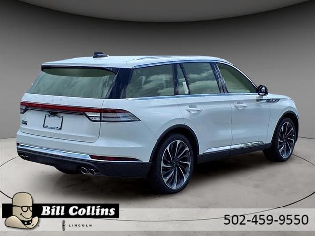 Photo of 2025 White Lincoln Aviator