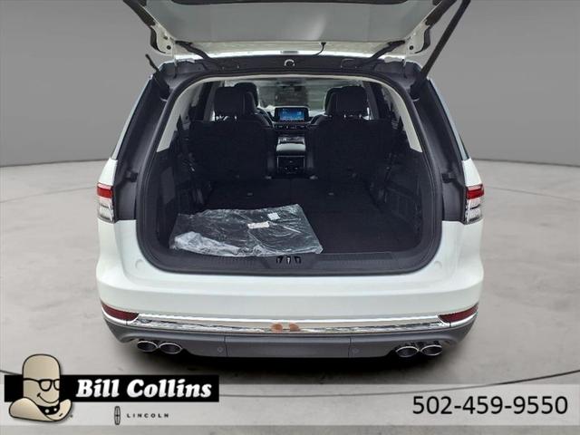 Photo of 2025 White Lincoln Aviator