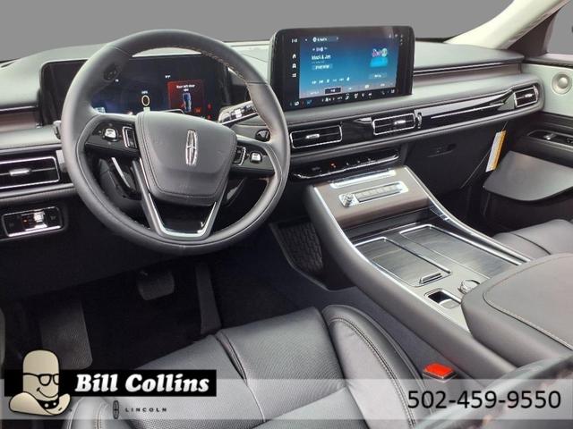 Photo of 2025 White Lincoln Aviator