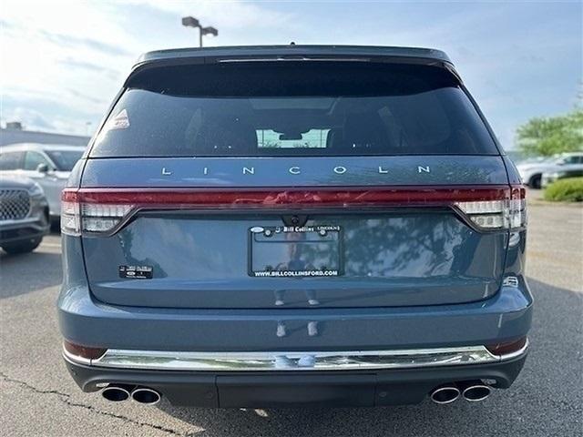 Photo of 2025 Blue Metallic Lincoln Aviator