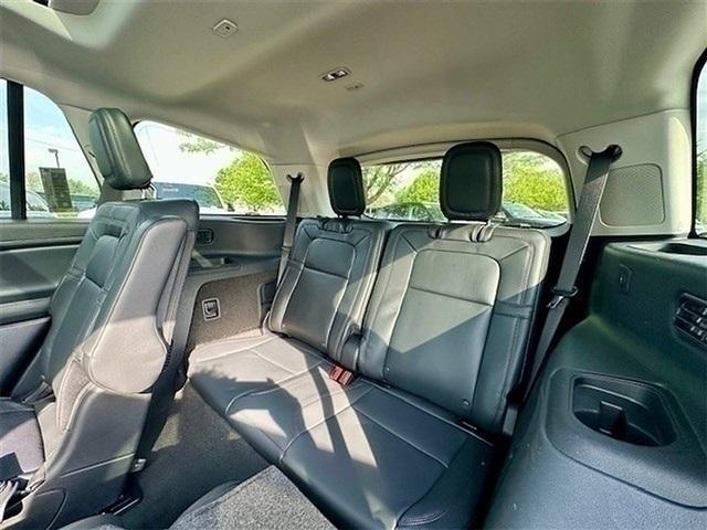 Photo of 2025 Blue Metallic Lincoln Aviator