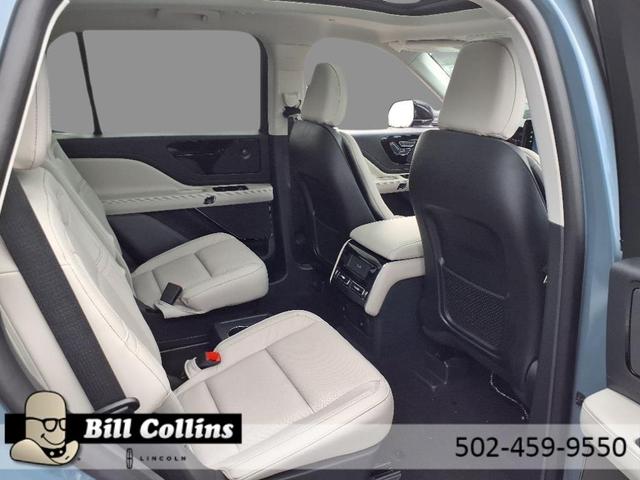 Photo of 2025 Blue Metallic Lincoln Aviator
