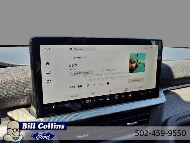 Photo of 2025 Gray Ford Explorer