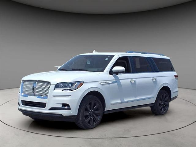 2023 Lincoln Navigator L