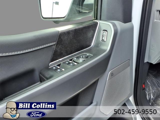 Photo of 2025 Oxford White Ford F-150 Lightning