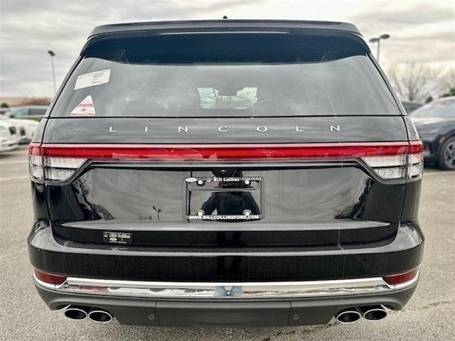Photo of 2025 Black Metallic Lincoln Aviator