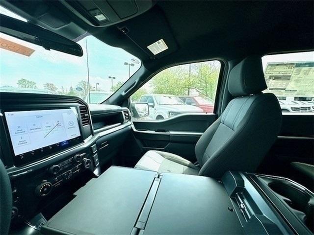Photo of 2025 Gray Metallic Ford F-150
