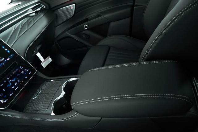 Photo of 2025 Maserati Grecale