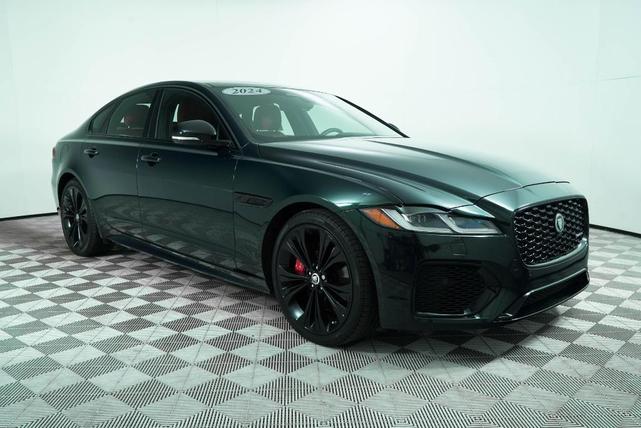 Photo of 2024 British Racing Green Jaguar XF