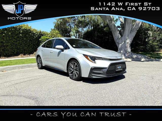 Photo of 2020 Classic Silver Metallic Toyota Corolla