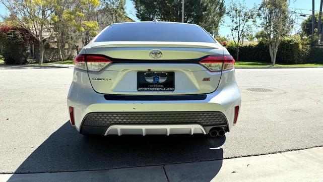 Photo of 2020 Classic Silver Metallic Toyota Corolla