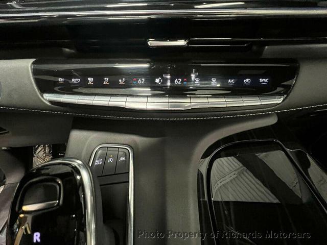 Photo of 2024 Crystal White Tricoat Cadillac Escalade