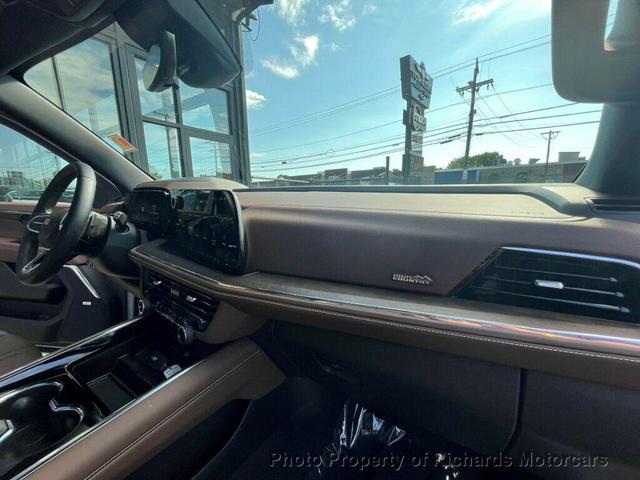 Photo of 2025 Iridescent Pearl Tricoat Chevrolet Tahoe