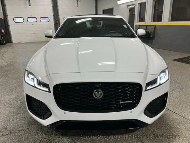 Photo of 2021 Fuji White Jaguar XF