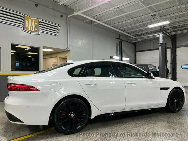 Photo of 2021 Fuji White Jaguar XF
