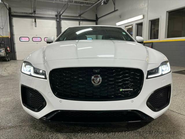 Photo of 2021 Fuji White Jaguar XF