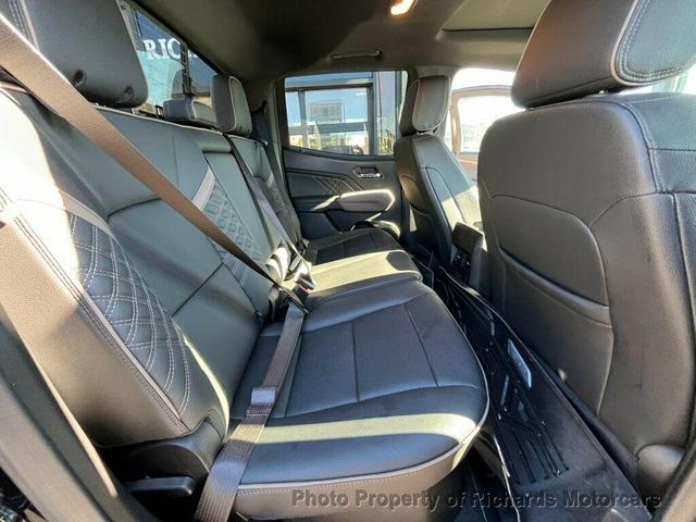 Photo of 2025 Onyx Black GMC Canyon