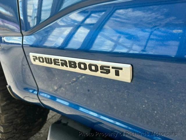 Photo of 2022 Atlas Blue Metallic Ford F-150