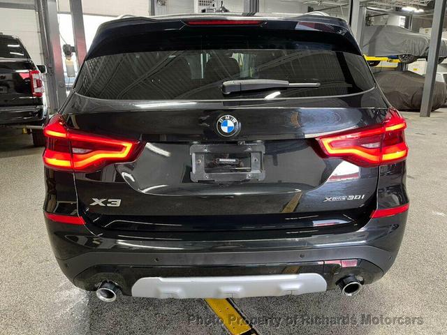Photo of 2020 Carbon Black Metallic BMW X3