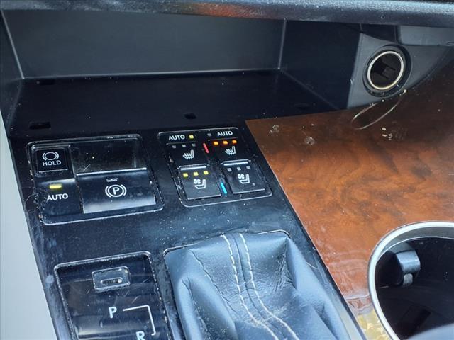 Photo of 2018 Atomic Silver Lexus RX 350