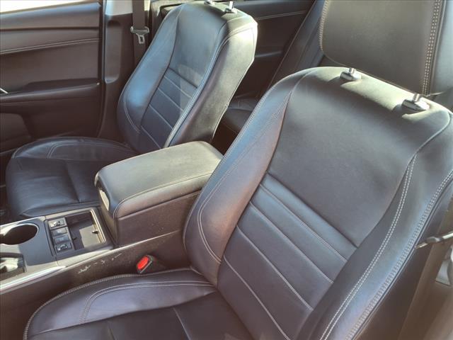 Photo of 2015 Attitude Black Toyota Camry Hybrid