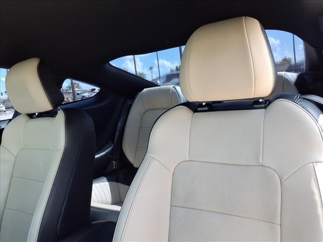 Photo of 2015 Magnetic Metallic Ford Mustang
