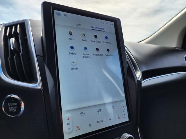 Photo of 2023 Red Metallic Ford Edge