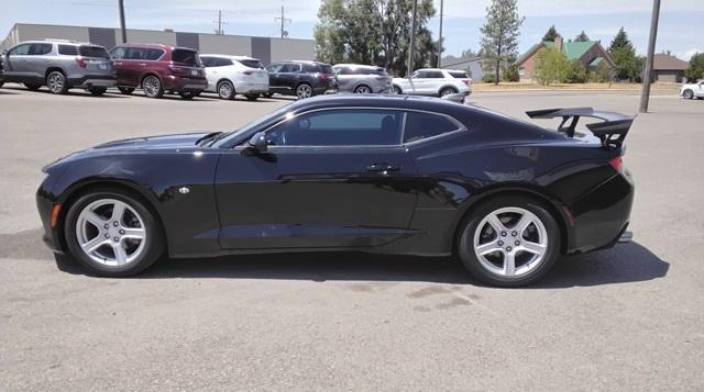 Photo of 2018 Black Chevrolet Camaro