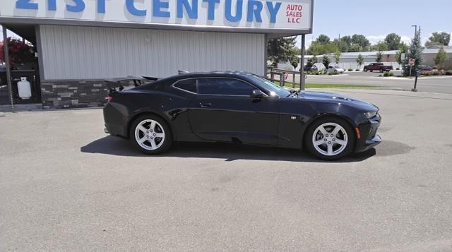 Photo of 2018 Black Chevrolet Camaro