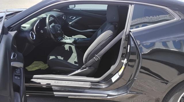 Photo of 2018 Black Chevrolet Camaro