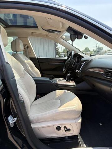 Photo of 2017 Black Maserati Levante