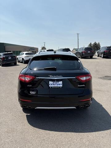 Photo of 2017 Black Maserati Levante