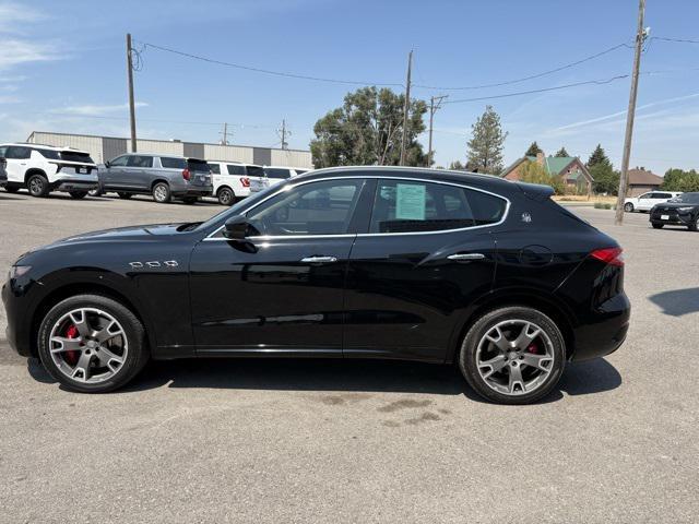 Photo of 2017 Black Maserati Levante