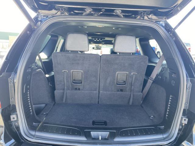 Photo of 2023 DB Black Crystal Clearcoat Dodge Durango