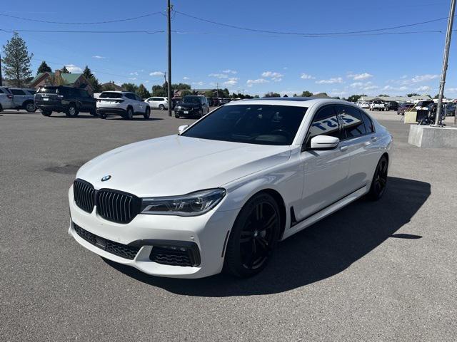 Photo of 2019 White Metallic BMW 750
