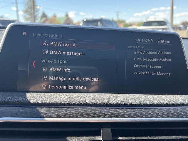 Photo of 2019 White Metallic BMW 750