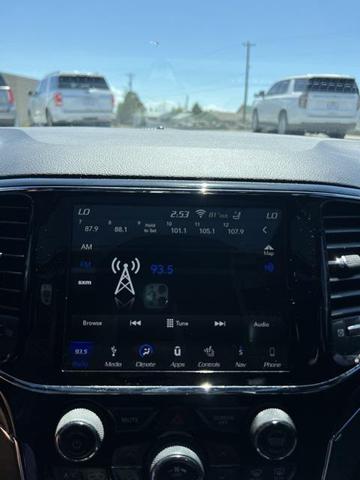 Photo of 2019 Granite Crystal Metallic Clearcoat Jeep Grand Cherokee