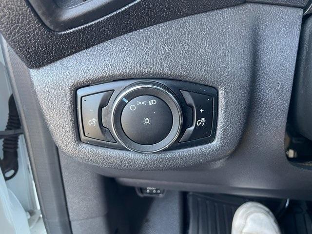 Photo of 2017 Frozen White Ford Transit Connect