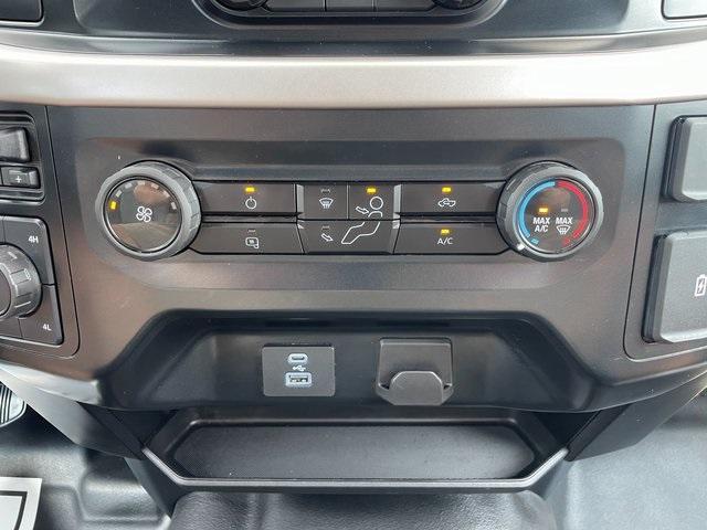 Photo of 2023 Oxford White Ford F-150