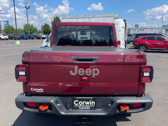 Photo of 2021 Snazzberry Pearlcoat Jeep Gladiator