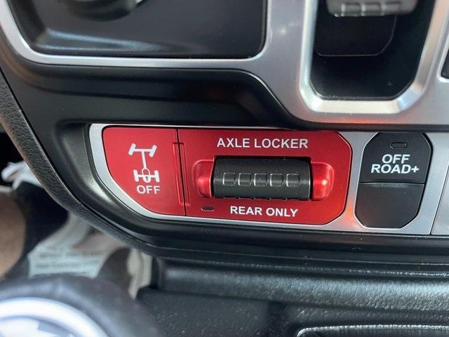 Photo of 2021 Snazzberry Pearlcoat Jeep Gladiator