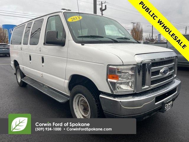 2013 Ford E350 Super Duty