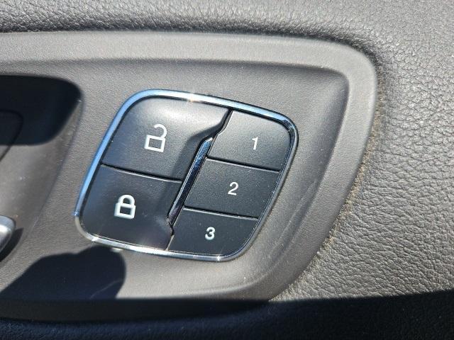 Photo of 2014 Deep Impact Blue Ford Escape
