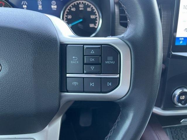 Photo of 2022 Oxford White Ford Expedition Max