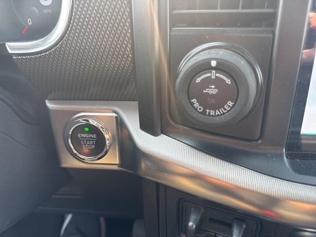 Photo of 2022 Oxford White Ford F-150