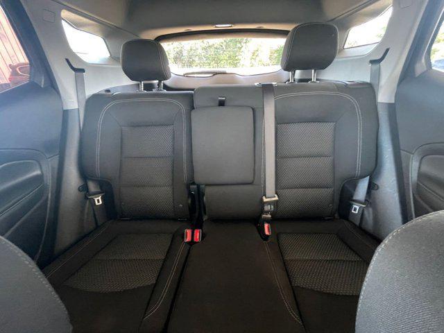Photo of 2024 Summit White GMC Terrain