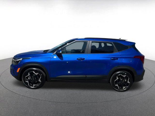 Photo of 2025 Neptune Blue Kia Seltos