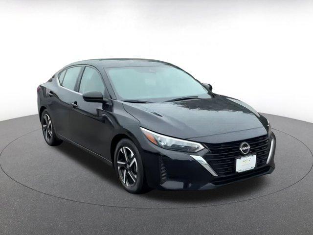 Photo of 2024 Super Black Nissan Sentra