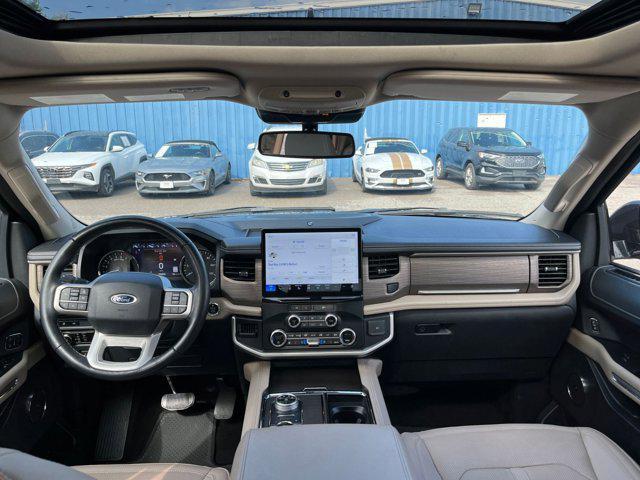 Photo of 2024 Dark Matter Gray Metallic Ford Expedition