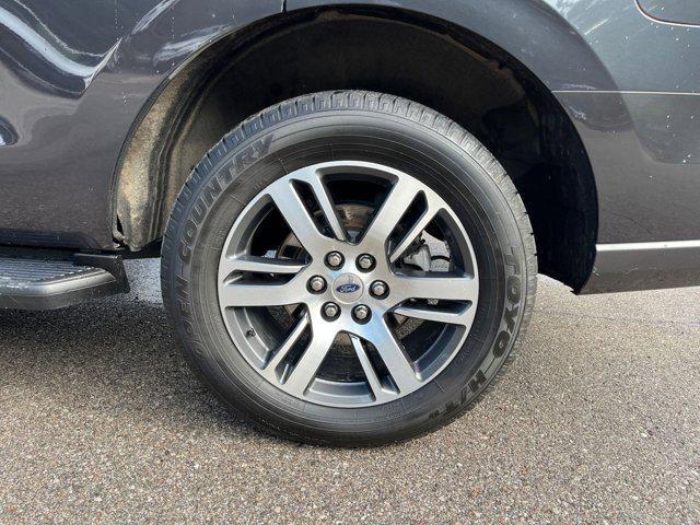 Photo of 2024 Dark Matter Gray Metallic Ford Expedition